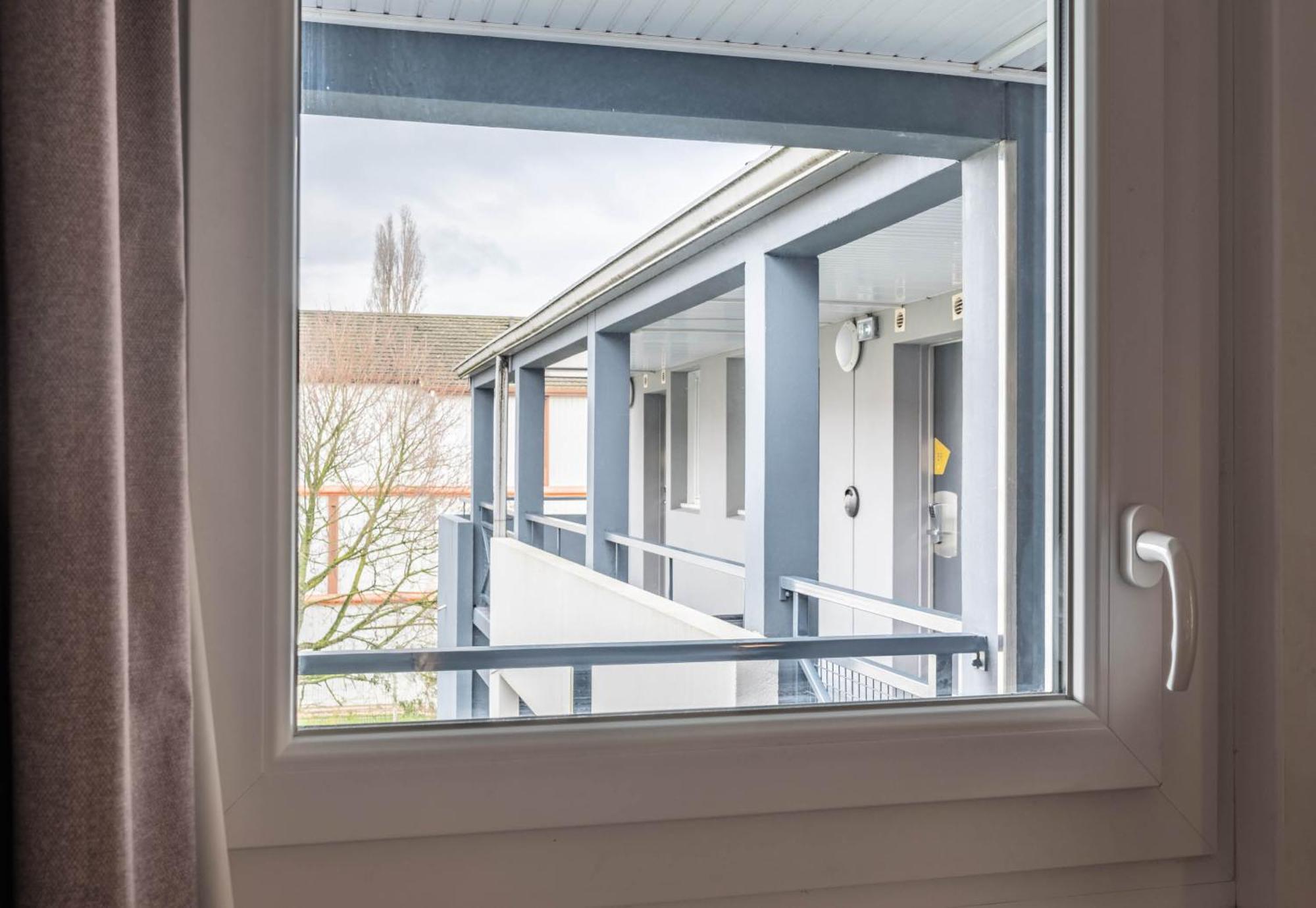 B&B Hotel Lille Seclin Unexpo Exterior foto