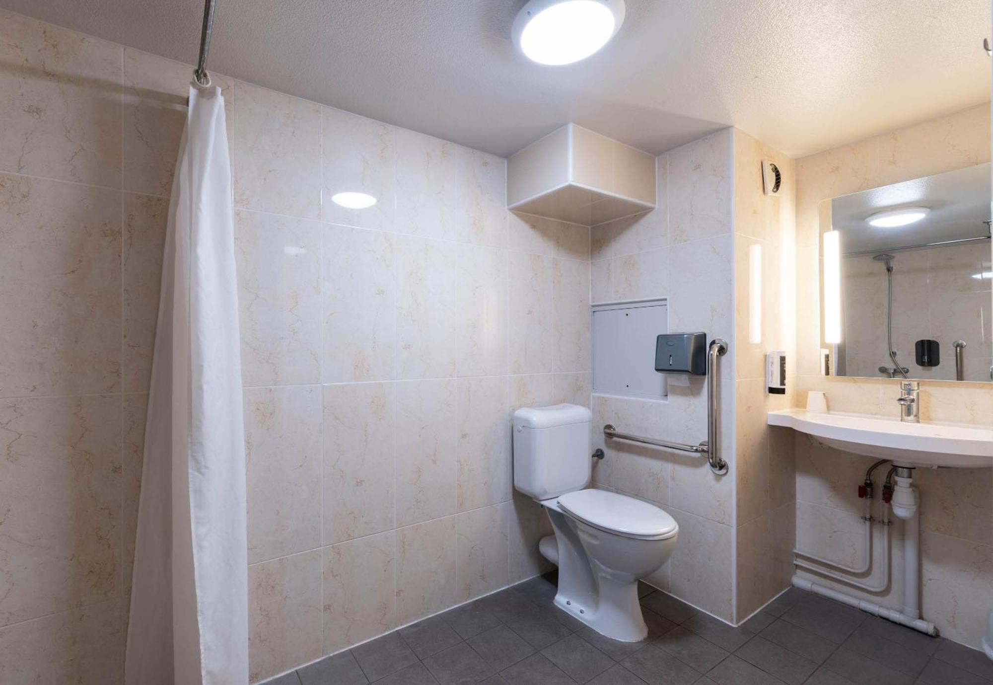 B&B Hotel Lille Seclin Unexpo Exterior foto